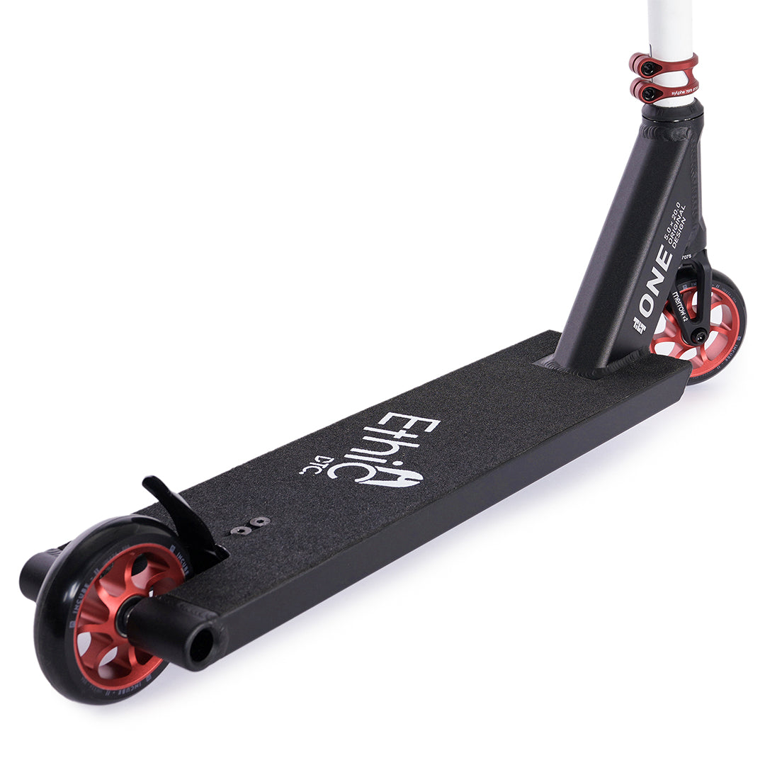 Dissidence Custom Unos