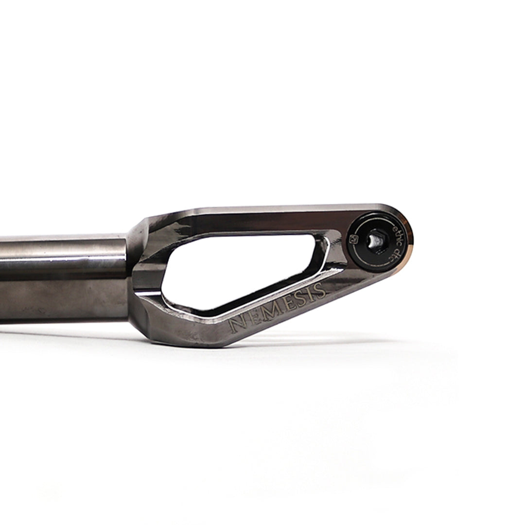 Ethic Fourche Nemesis ICS Noir Chrome