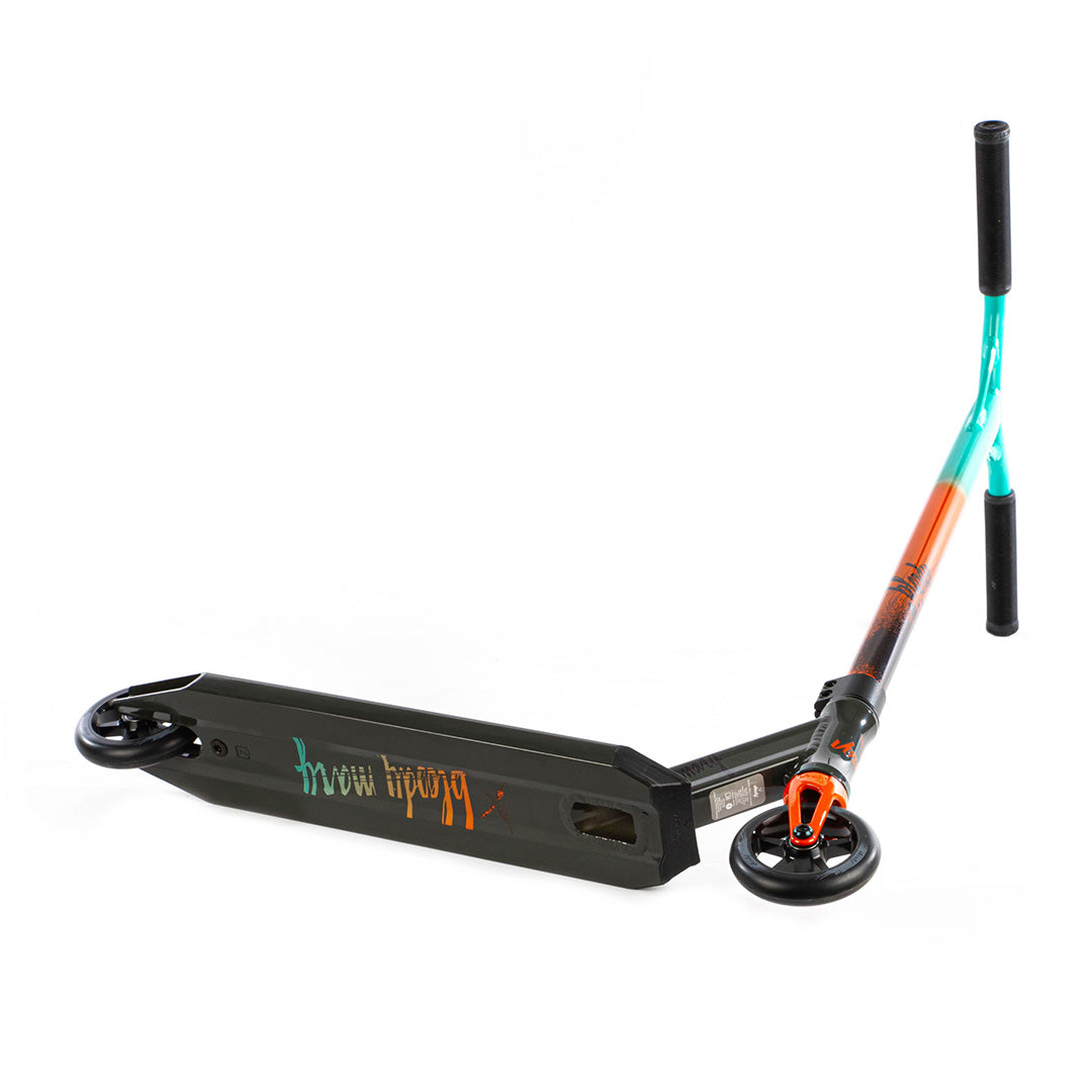 Versatyl Trottinette Bloody Mary V2 Orange Bleu